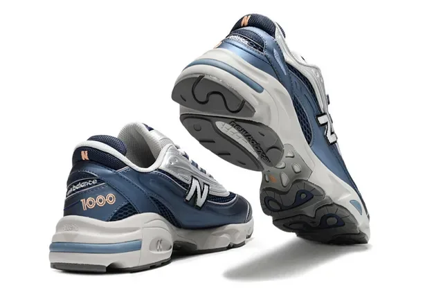 New Balance Navy Silver Suela Mesh Y Overlay Sintético Zapatillas Chunky 3