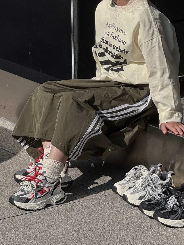 New Balance Semelle Blanche Gris Layered Maille-Synthétique Haut Chunky Sneakers 11