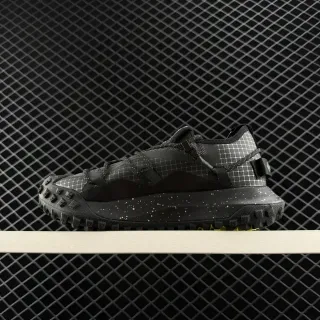 Nike ACG Mountain Fly GTX SE Black Grid Speckle حذاء أسلوب حياة