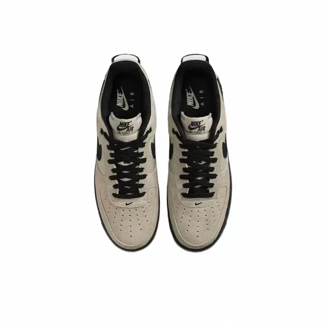 Nike Air Force 1 Beige y Negro Zapatillas Lifestyle 4