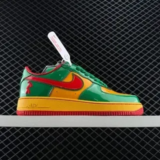 Nike Air Force 1 أحذية رياضية متعددة الألوان لامعة من جلد مصقول للأسلوب الحياة