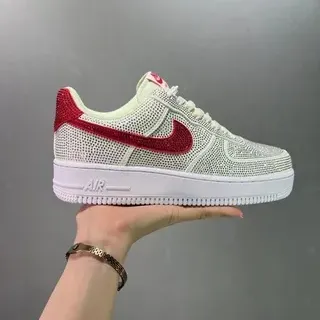 Nike Air Force 1 White and Red أحذية ستايل حياة مزينة بالخرز