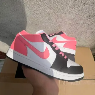 Nike Air Jordan 1 Low Zapatillas Lifestyle Rosa Blanco Negro