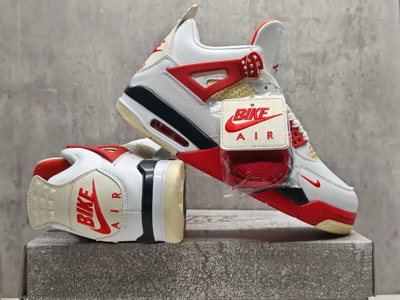 Nike Air Jordan 4 أبيض أحمر بيج حذاء كرة السلة 2
