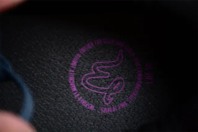 Nike Air Max 1 رمادي داكن وأزرق سويد Lifestyle Sneakers 5