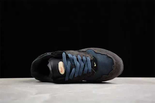 Nike Air Max 1 رمادي داكن وأزرق سويد Lifestyle Sneakers 12