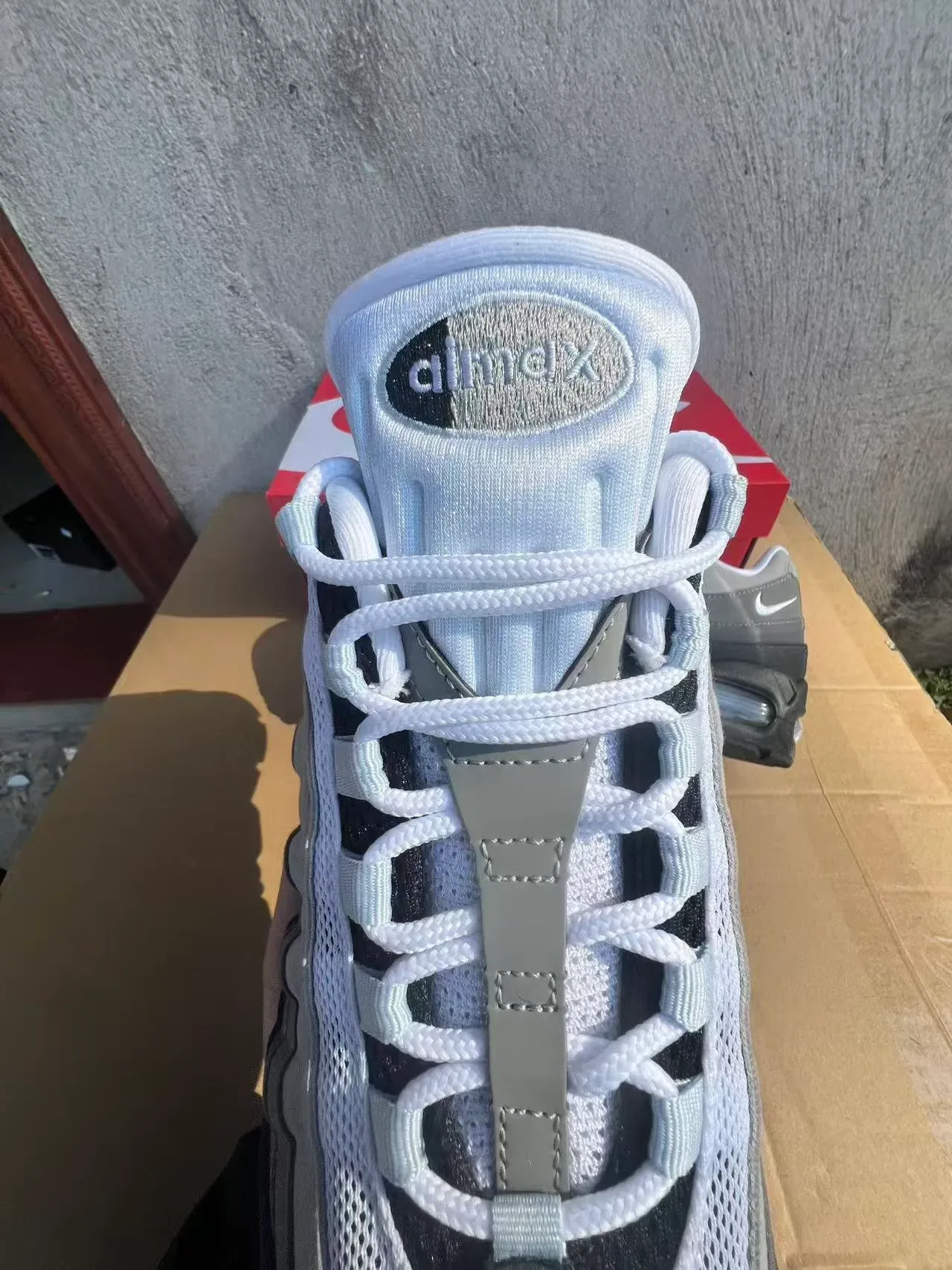 Nike Air Max 95 Gray Black White Lifestyle Sneakers 4