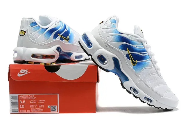 Nike Air Max Plus Black Silver Lifestyle Sneakers 8