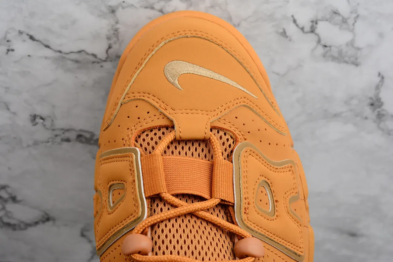 Nike Air More Uptempo Tan Sapatos de Basquete de Couro 4