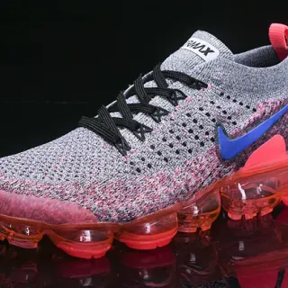 Nike Air VaporMax Tênis de corrida de malha multicolor com manchas