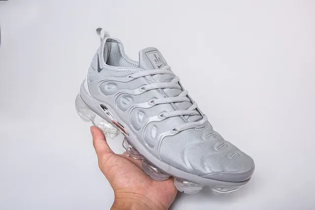 Nike Air VaporMax Plus Silver Reflective Lifestyle Sneakers 17