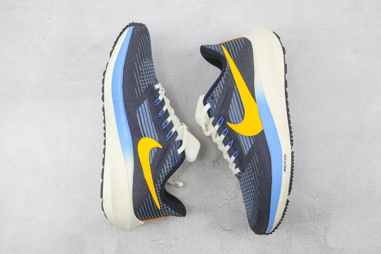Nike Air Zoom Pegasus Navy Yellow, parte superior em knit engineered, sola de espuma em camadas, tênis de corrida 2