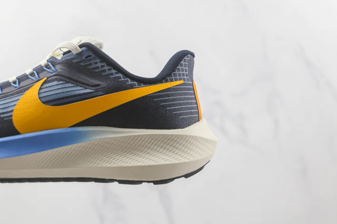 Nike Air Zoom Pegasus Navy Yellow, parte superior em knit engineered, sola de espuma em camadas, tênis de corrida 7