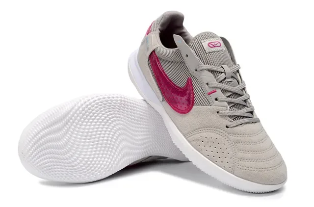 Nike 米色粉色 低帮 麂皮网面 室内足球鞋 4