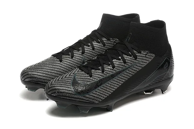 Nike Chaussures de football noir et bleu, col de chaussette à coupe haute, upper en tricot texturé, pour sol ferme 8