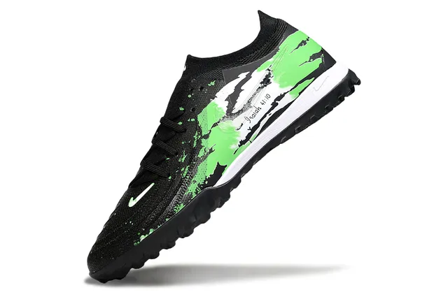 Nike Zapatillas de fútbol turf negro y verde con upper de knit y gráfico de salpicadura de pintura 3