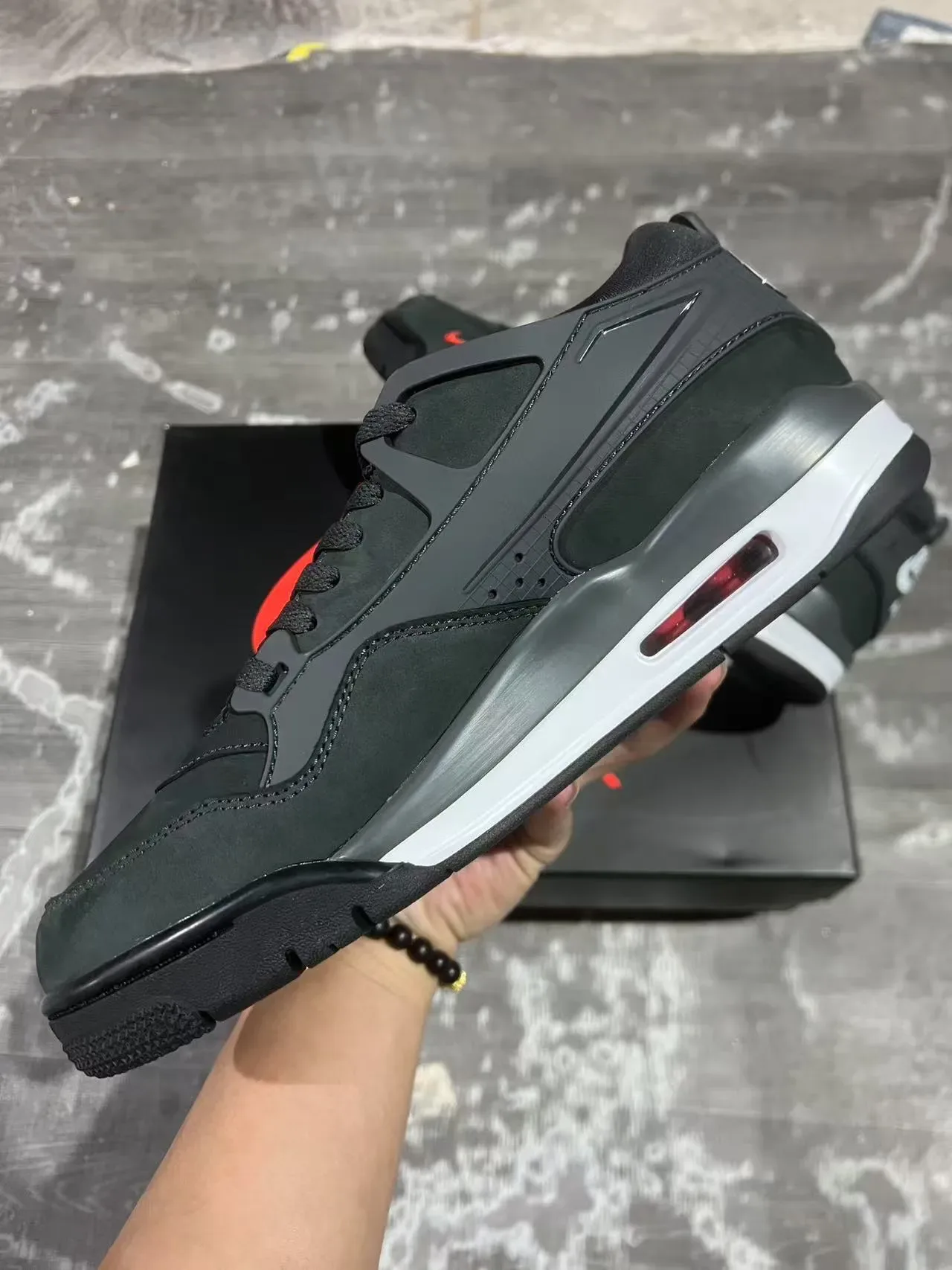 Nike Noir Rouge Superpositions Synthétiques Stratifiées Fenêtre Unité Air Chaussures Lifestyle 5