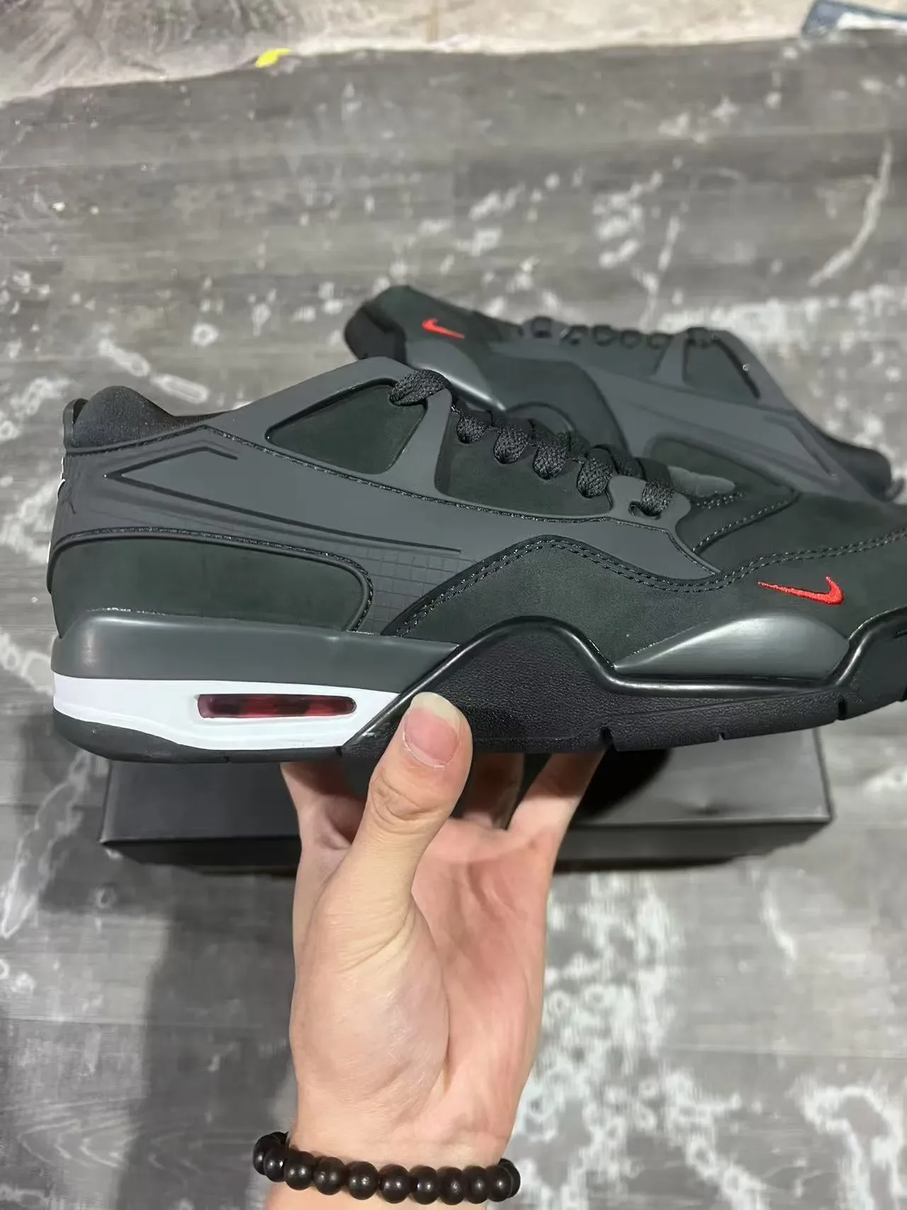 Nike Noir Rouge Superpositions Synthétiques Stratifiées Fenêtre Unité Air Chaussures Lifestyle 7