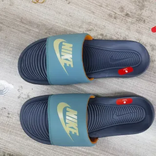 Nike Azul Marinho Correa Única Deslizante Base Texturizada Chinelos