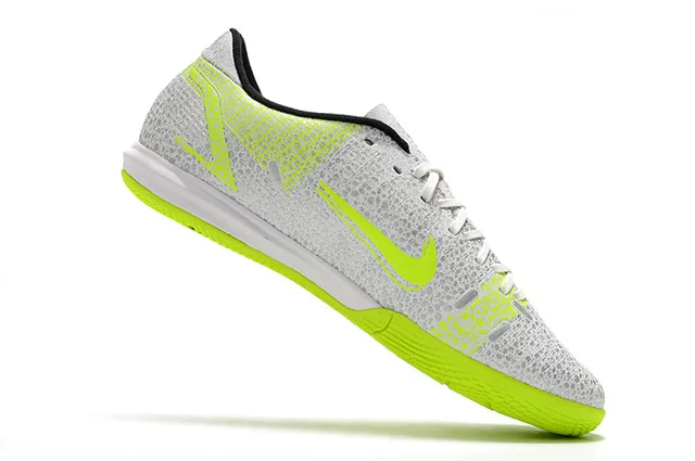 Nike Chaussures de football indoor bleu orange coupe basse upper synthétique overlay texturé grille 8