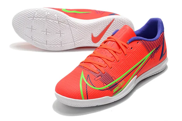 Nike Chaussures de football indoor bleu orange coupe basse upper synthétique overlay texturé grille 17