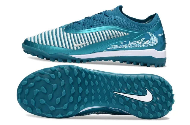 Nike Tênis de futebol turf de perfil baixo upper sintético azul branco toebox de malha listrada 6