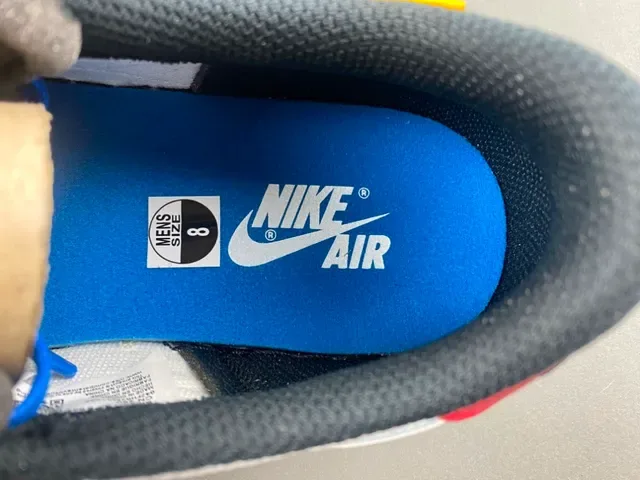 Nike Blue White Low-Top Color-Blocked Lifestyle Sneakers 7