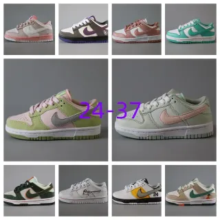 Nike Dunk Low Pink and White سنيكرز أسلوب حياة