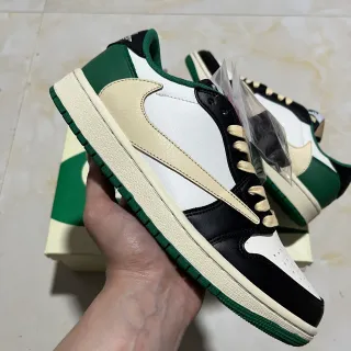 Nike Dunk Low أبيض أسود أخضر كريمي أسلوب حياة سنيكرز