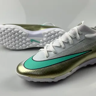 耐克 金绿金属渐变鞋面 Mint Swoosh Accent 草皮 足球鞋