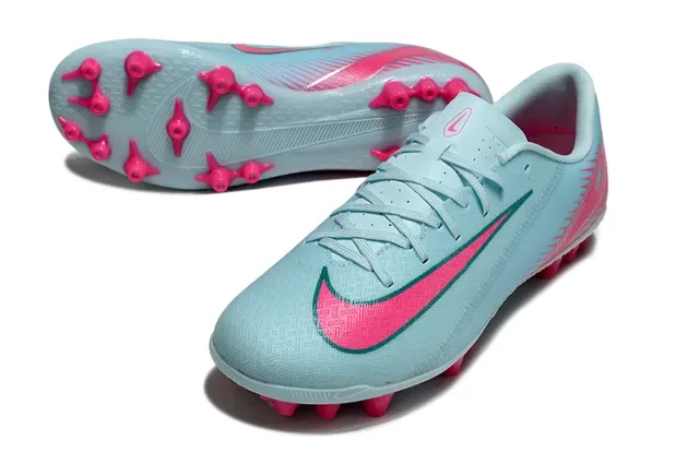 Nike 绿粉 低帮 合成鞋面 锥形和刃形钉 硬地足球鞋 4