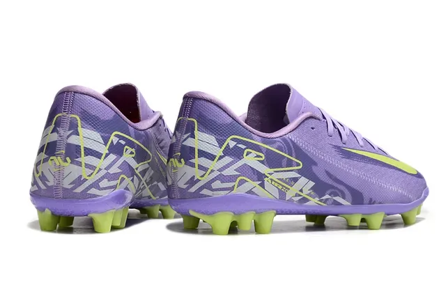 Nike 绿粉 低帮 合成鞋面 锥形和刃形钉 硬地足球鞋 19