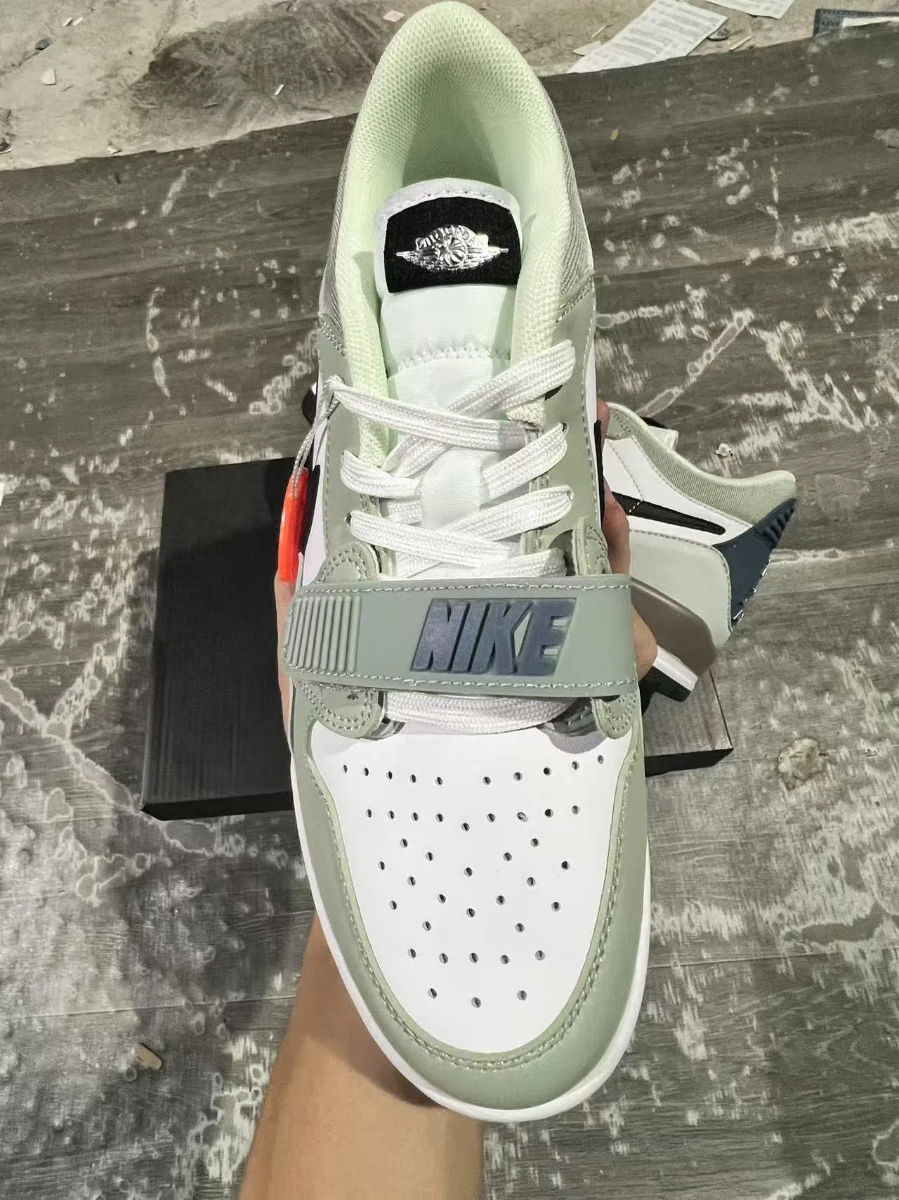 Nike Green White Layered Upper Midfoot Strap Lifestyle Sneakers 3