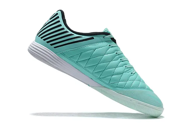 Nike Hypervenom Indoor সবুজ লাল কুইল্টেড টো কালো ধারাযুক্ত সাইড প্যানেল ইন্ডোর সকার জুতা 5