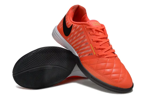 Nike Hypervenom Indoor Orange Noir Boîte à Orteils Matelassée Couverture Diagonale Cage Synthétique Chaussures de Football Indoor 4