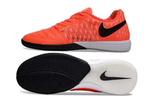 Nike Hypervenom Indoor Orange Noir Boîte à Orteils Matelassée Couverture Diagonale Cage Synthétique Chaussures de Football Indoor 7