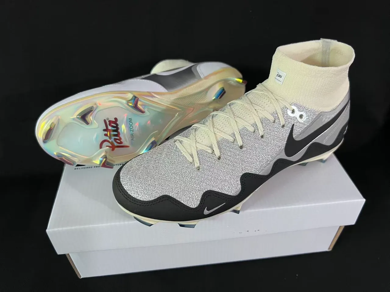 Nike Mercurial Superfly UNITE Iridescent Argent Scintillant Chaussures de Football Sol Ferme 8
