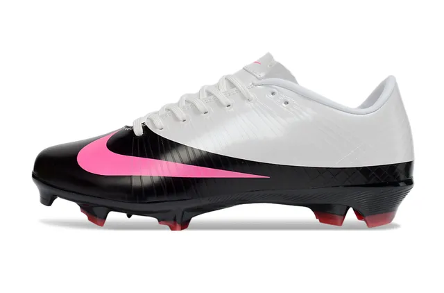 Nike Mercurial Vapor فضي احمر أحذية كرة القدم للأرض الصلبة 18
