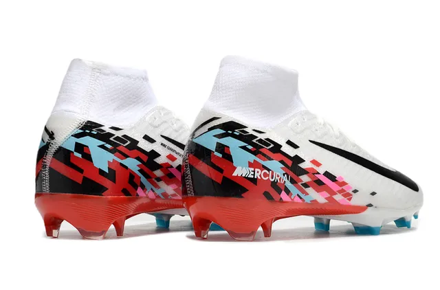 Nike Mercurial Vapor Blanc Rouge Col de Chaussette Impression Graphique Style Pixel Art Chaussures de Football pour Terrain Ferme 2
