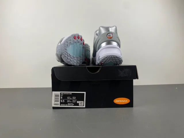 Nike Metallic Silver Wave-Overlay Lifestyle Sneakers 16