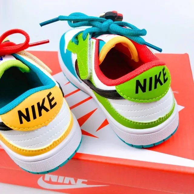 Nike Multicolor Low-Top Multi-Color Block Lifestyle Sneakers 17