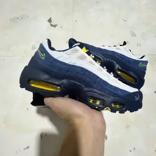 Nike Tênis Lifestyle Navy Amarelo Malla E Sintético Superior Visível Segmentado Air Cushioning