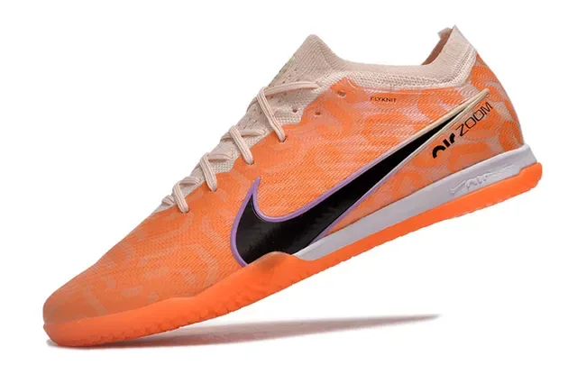 耐克橙黑Flyknit鞋面Air Zoom Cushioning室内足球鞋 3