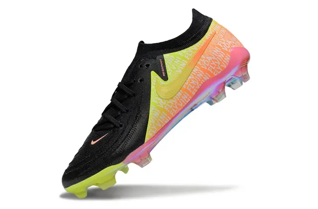 Nike Phantom GT Preto Multicor Cano Baixo Upper de Malha Cadarço Assimétrico Superfície Firme Calçado de Futebol 3