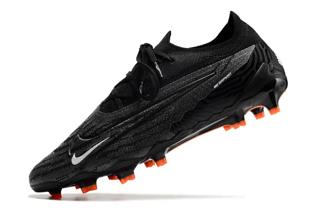 Nike Phantom GT Negro Naranja Bajo Parte superior de punto Sistema de cordones asimétrico Césped firme Zapatos de fútbol 7