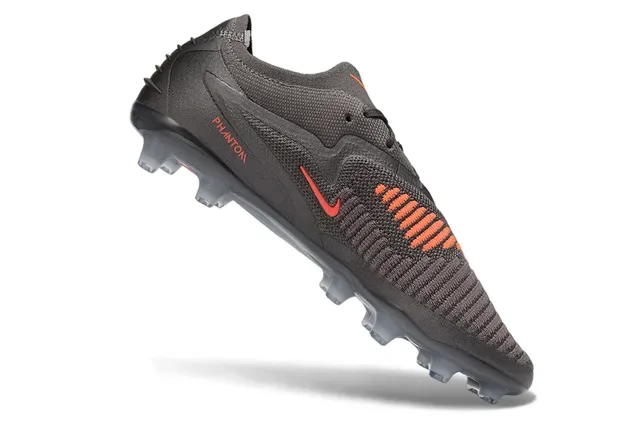 Nike Phantom GT গ্রে রেড নিট আপার লো-কাট সিলহুট ফার্ম-গ্রাউন্ড ফুটবল জুতো 2