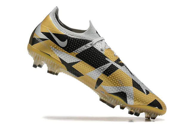 Nike Phantom GT Silver Gold Engineered Mesh Upper Geometric Color Blocking Firm-Ground Soccer Shoes 3