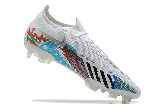 Nike Phantom GT Sapatos de futebol com upper de knit branco multicolor, ajuste dinâmico, colar e superfície firm-ground 5