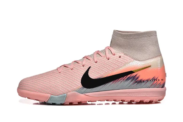 Nike Sapatos de futebol rosa e preto, com parte superior em malha sock-fit, high-top ankle collar, para turf 10