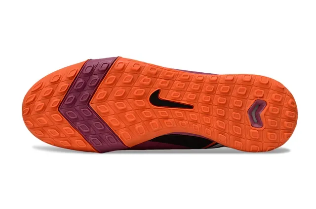 Nike Sapatos de Futebol para Turf com Superior de Malha e Colar Ajustável Sock-Fit Rosa Laranja 6